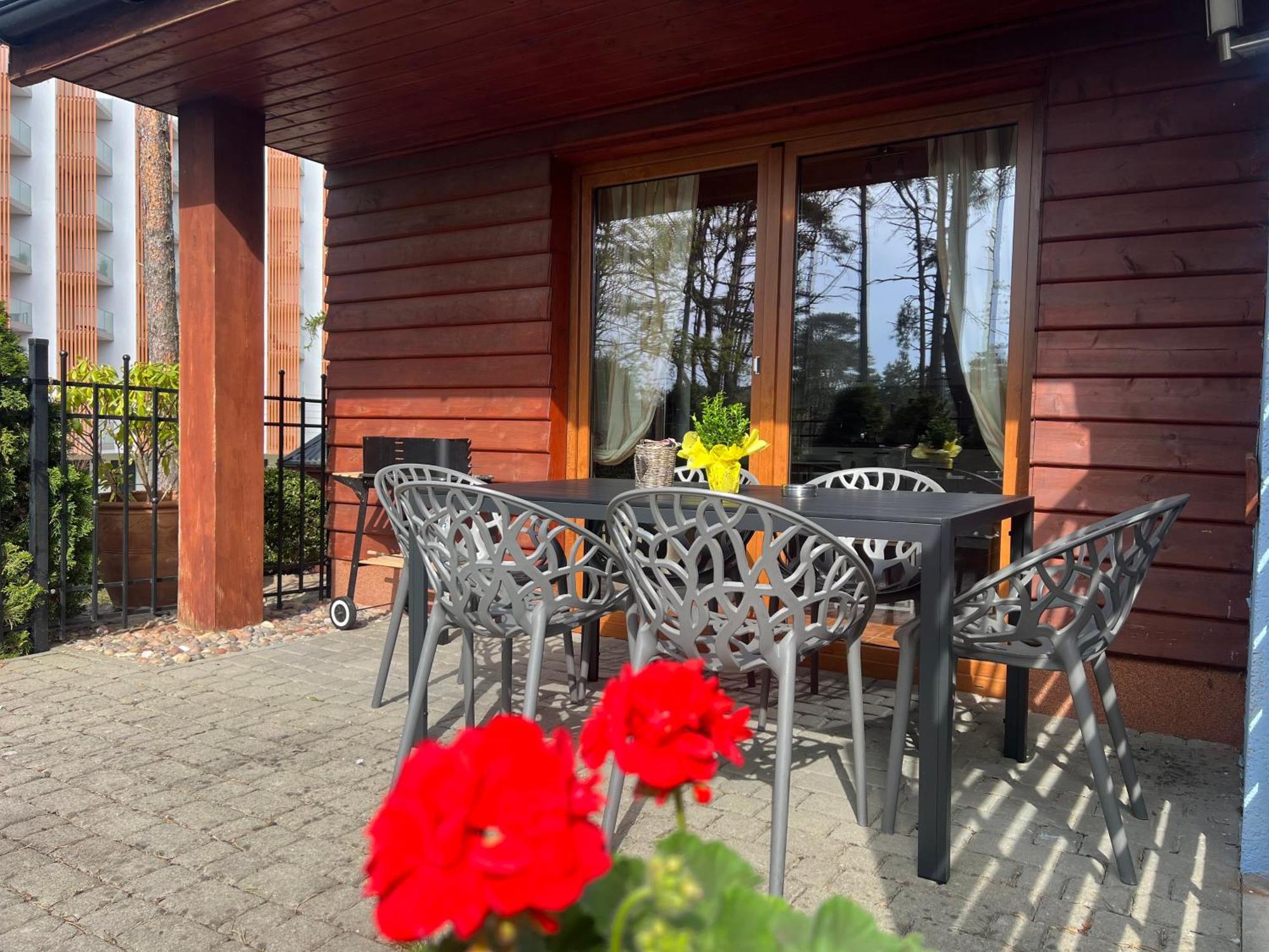 Krissun Villa Pobierowo Exterior photo